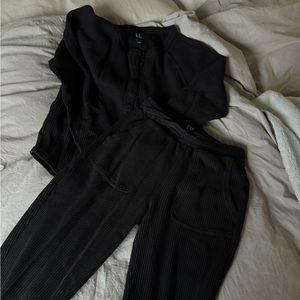 Gap two piece lounge set